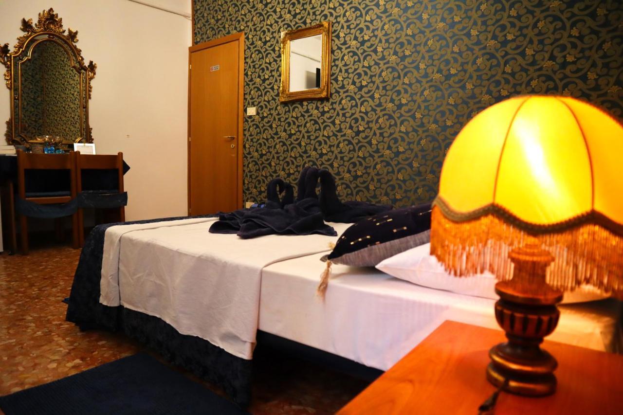 Venice Rainbow Apartment Ngoại thất bức ảnh